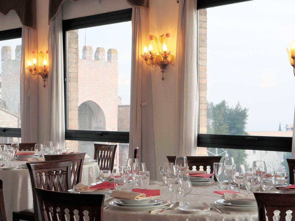 Hotel Windsor Savoia Assisi Buitenkant foto