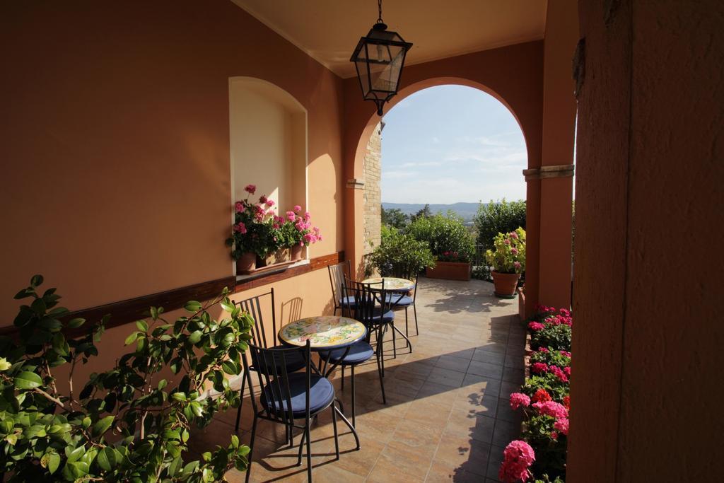 Hotel Windsor Savoia Assisi Buitenkant foto